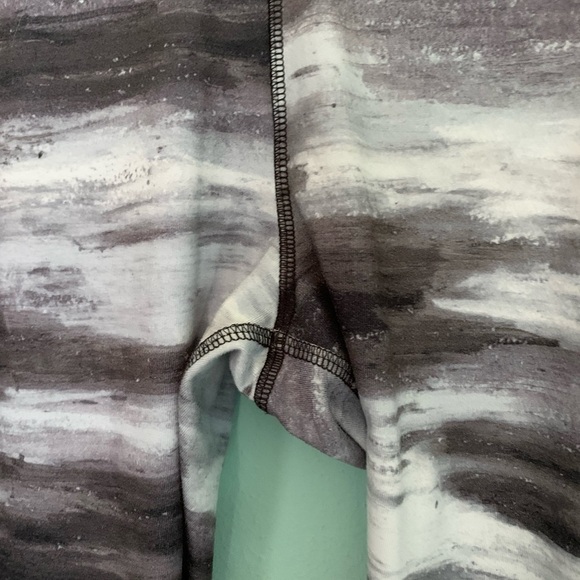 SO space dye full length leggings w/ cutouts at ankles sz S - Picture 6 of 10